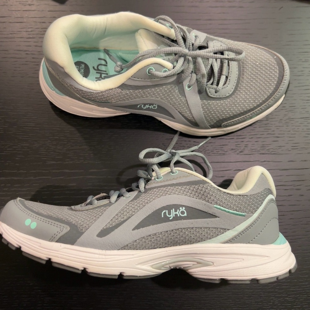 Ryka Women's Athletic Shoes in Gray and Mint